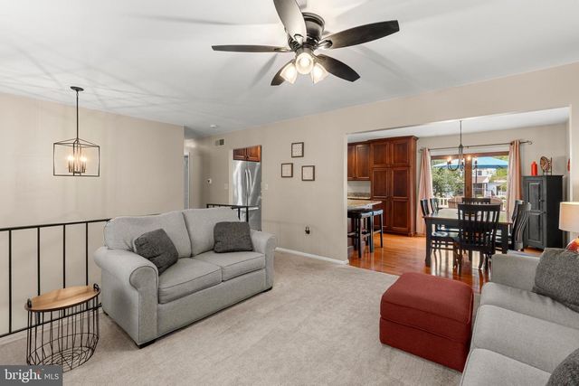 3339 PIN OAK CIR, Mountville, PA 17554