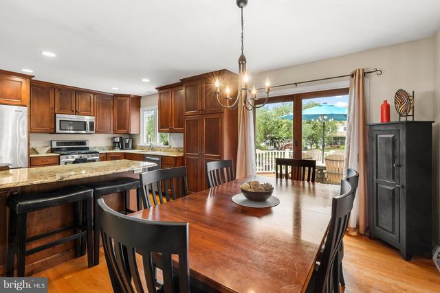 3339 PIN OAK CIR, Mountville, PA 17554