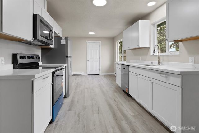 117 176th St E, Spanaway, WA 98387