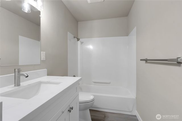 117 176th St E, Spanaway, WA 98387