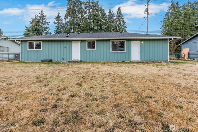 117 176th St E, Spanaway, WA 98387