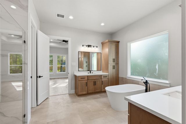 15128 Paradise Court, Willis, TX 77318