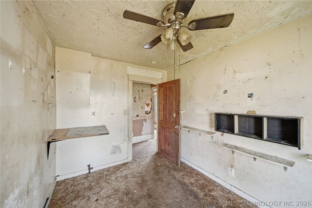 321 E 4th Street, Claremore, OK 74017