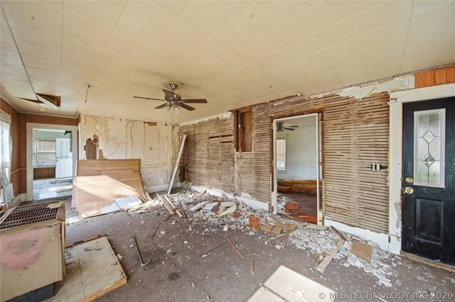 321 E 4th Street, Claremore, OK 74017