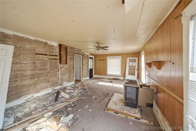 321 E 4th Street, Claremore, OK 74017