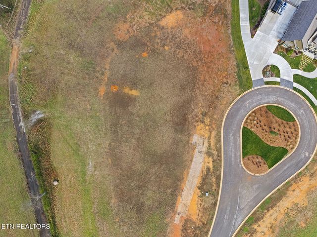 135 Magnolia Hill, Loudon, TN 37774