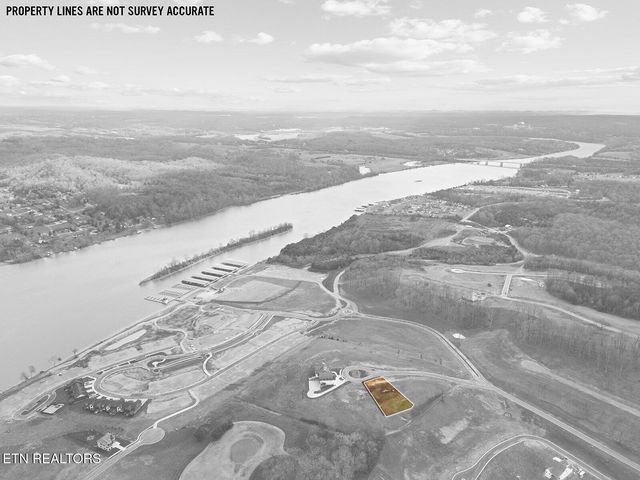 135 Magnolia Hill, Loudon, TN 37774