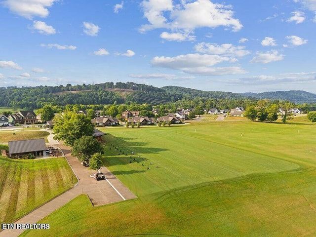 135 Magnolia Hill, Loudon, TN 37774