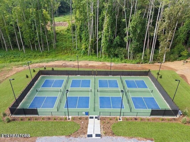 135 Magnolia Hill, Loudon, TN 37774