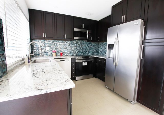 8116 NW 72nd Ave, Tamarac, FL 33321