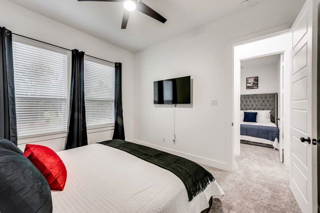 2015 S Ewing Avenue, Dallas, TX 75216