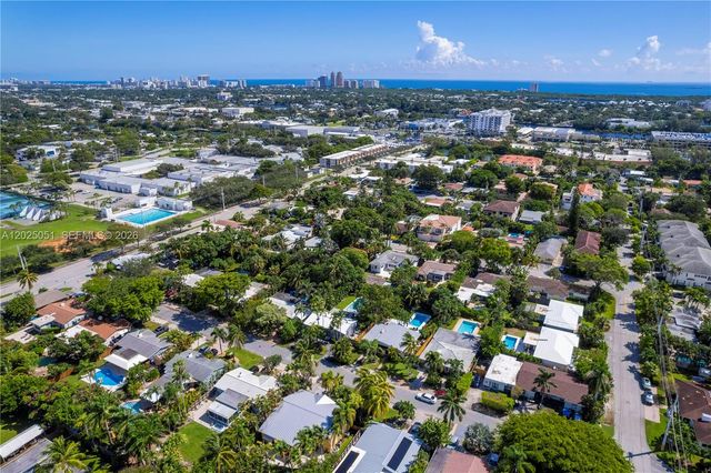 1212 NE 17th Ter, Fort Lauderdale, FL 33304