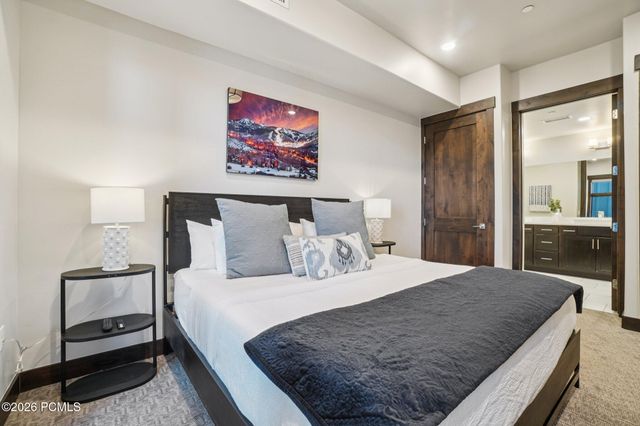 3703 Blackstone Drive 201, Park City, UT 84098