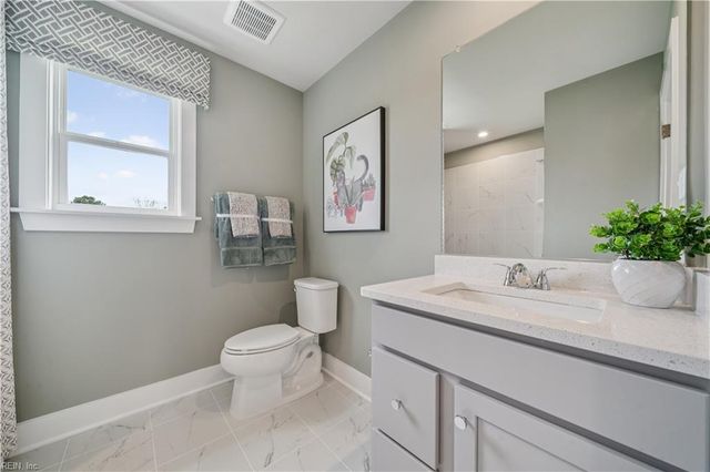 401 Heavens WAY, Yorktown, VA 23693