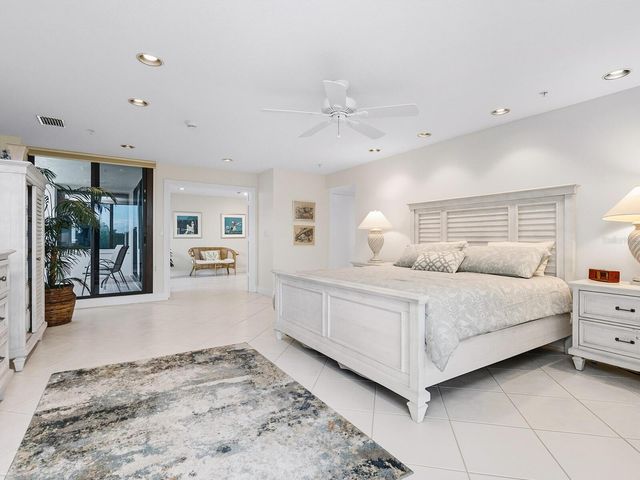 1511 GULF OF MEXICO DRIVE 201, Longboat Key, FL 34228