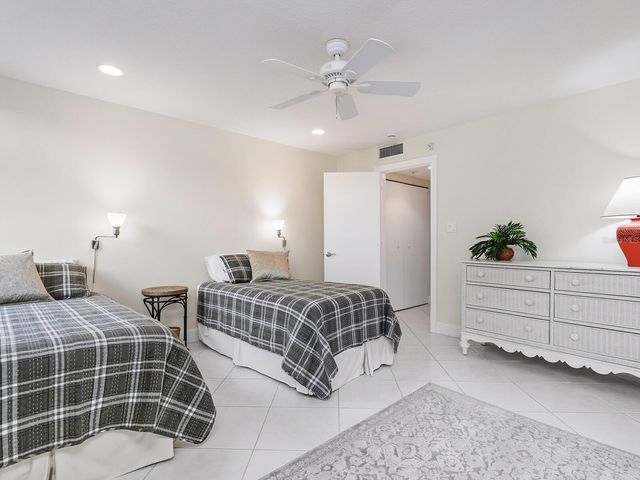 1511 GULF OF MEXICO DRIVE 201, Longboat Key, FL 34228