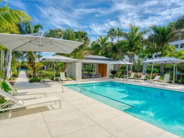 1511 GULF OF MEXICO DRIVE 201, Longboat Key, FL 34228