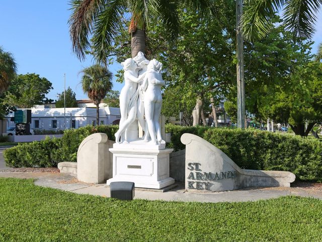 1511 GULF OF MEXICO DRIVE 201, Longboat Key, FL 34228