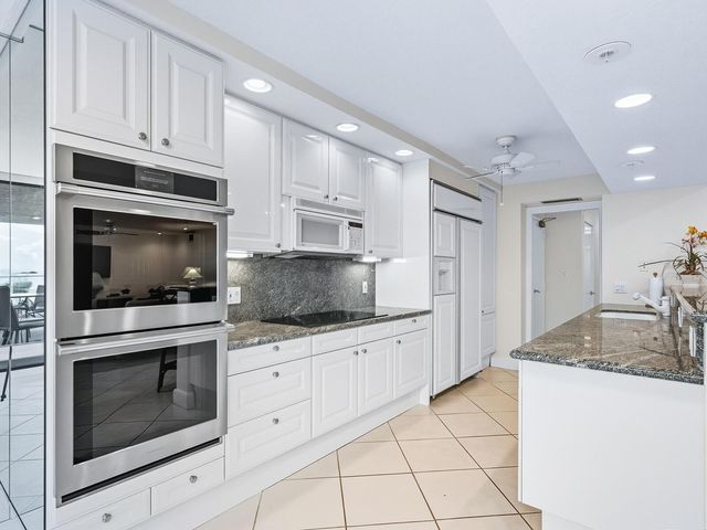 1511 GULF OF MEXICO DRIVE 201, Longboat Key, FL 34228