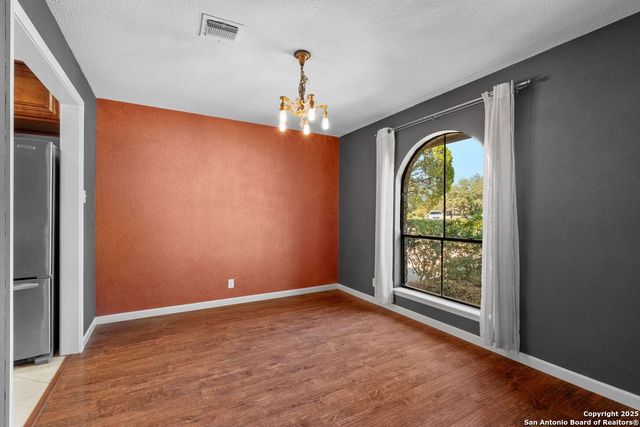 4614 Fringetree Woods, San Antonio, TX 78249