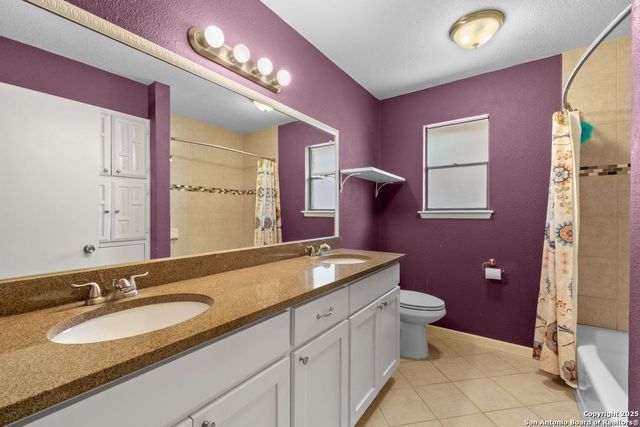 4614 Fringetree Woods, San Antonio, TX 78249