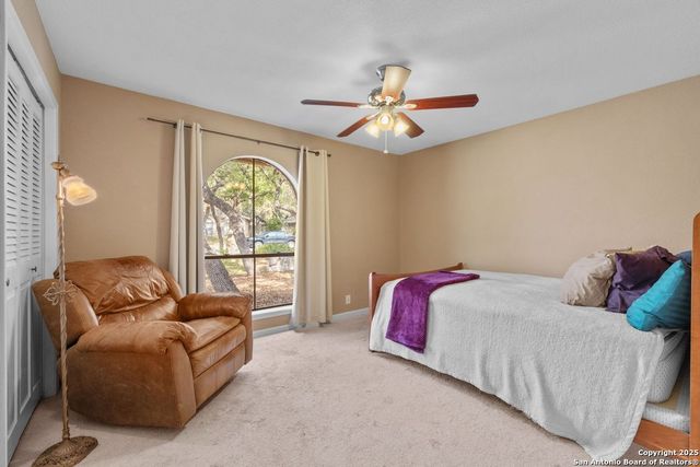 4614 Fringetree Woods, San Antonio, TX 78249