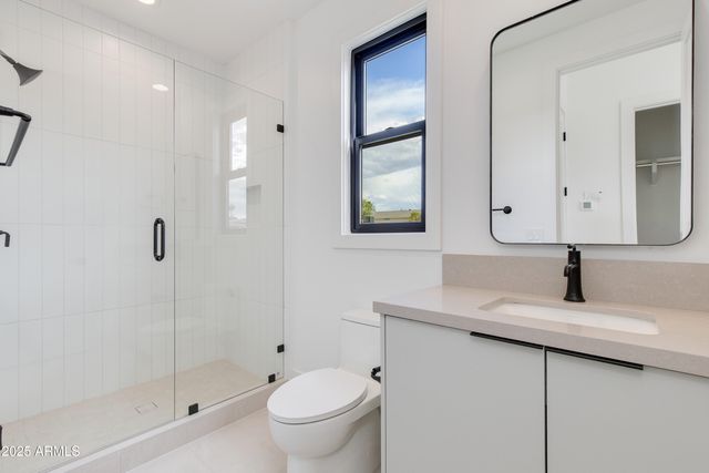 6338 N 86th Street, Scottsdale, AZ 85250