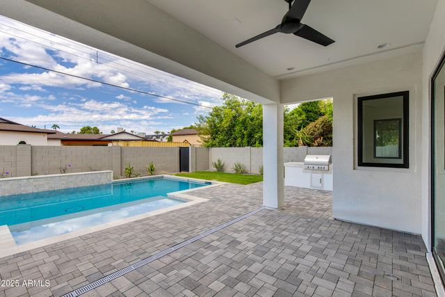 6338 N 86th Street, Scottsdale, AZ 85250