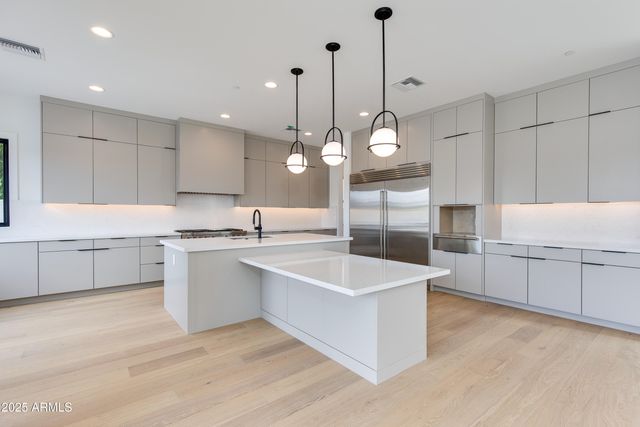 6338 N 86th Street, Scottsdale, AZ 85250