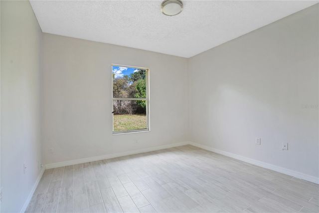 617 N 4TH AVENUE, Deltona, FL 32725