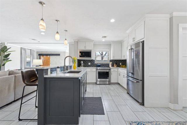 3008 Berkshire Way, Oklahoma City, OK 73120