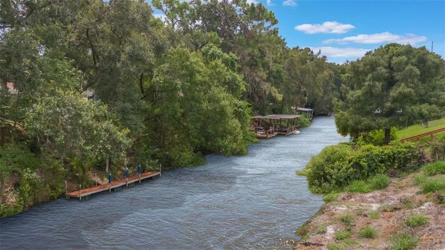 18 WESTON ROAD, Leesburg, FL 34748