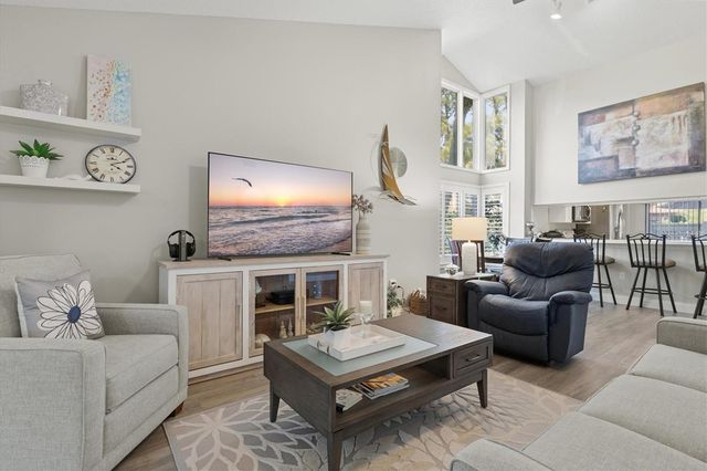 3129 WINDRUSH BOURNE 56, Sarasota, FL 34235