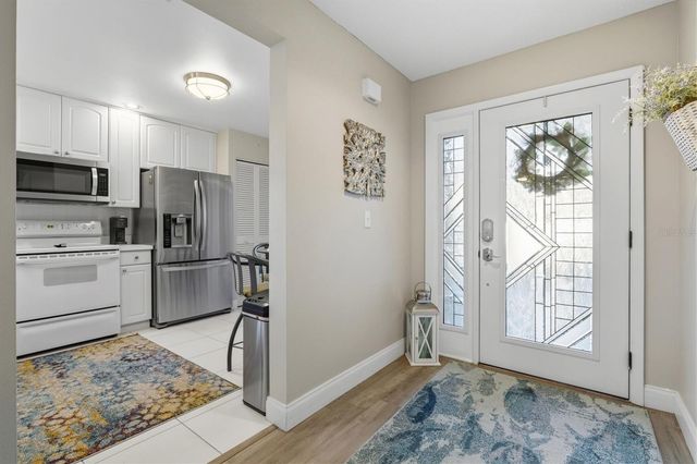 3129 WINDRUSH BOURNE 56, Sarasota, FL 34235