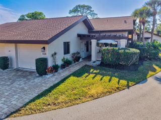 3129 WINDRUSH BOURNE 56, Sarasota, FL 34235