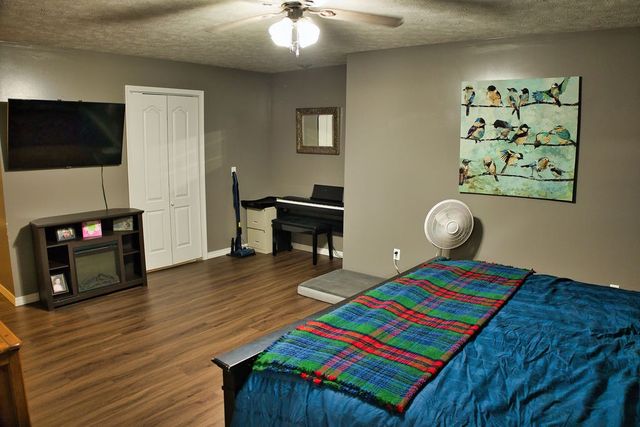 117 Paradise Cove Lane, Berryville, AR 72616