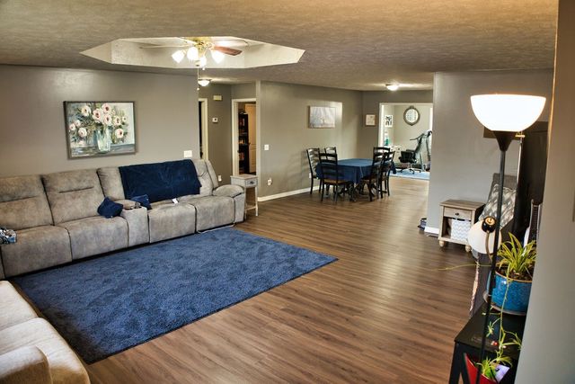 117 Paradise Cove Lane, Berryville, AR 72616