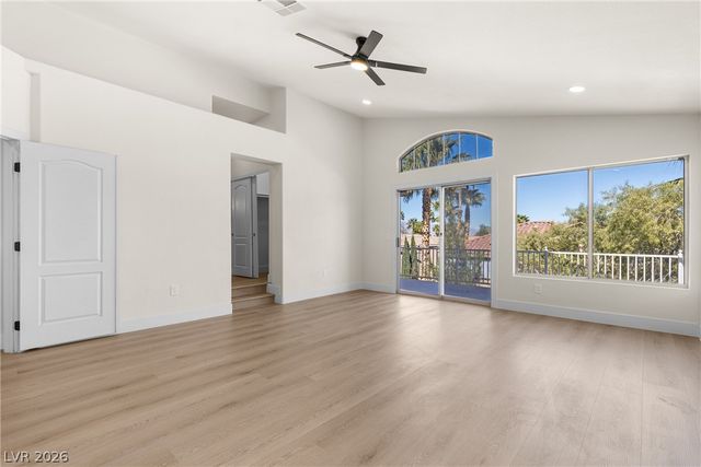 1700 Double Arrow Place, Las Vegas, NV 89128