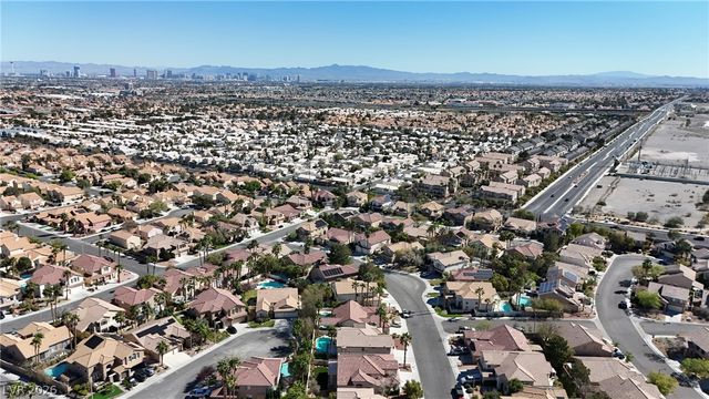 1700 Double Arrow Place, Las Vegas, NV 89128
