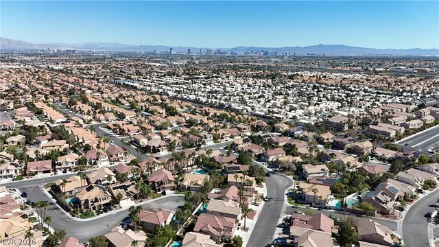 1700 Double Arrow Place, Las Vegas, NV 89128