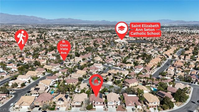 1700 Double Arrow Place, Las Vegas, NV 89128