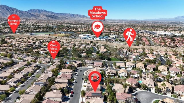1700 Double Arrow Place, Las Vegas, NV 89128
