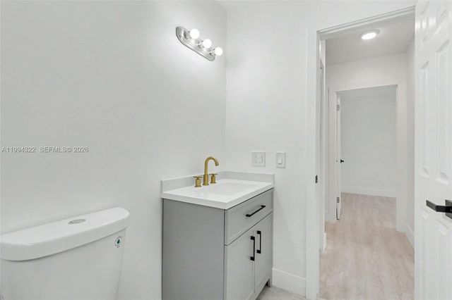 55 SW 13th St A, Dania Beach, FL 33004