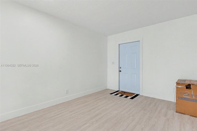 55 SW 13th St A, Dania Beach, FL 33004