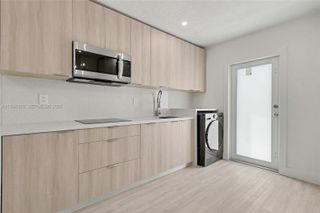 55 SW 13th St A, Dania Beach, FL 33004