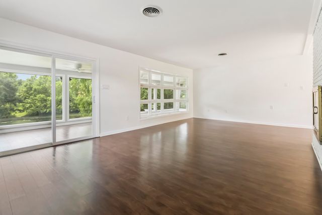 288 Royal Drive, London, KY 40741