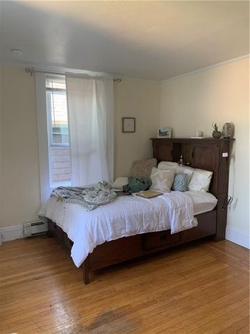 32 Ann Street 2, Newport, RI 02840