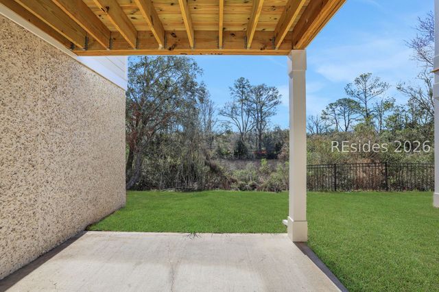 129 Heartleaf Rd, Hilton Head Island, SC 29926