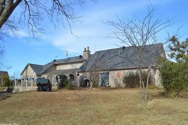 18 River Road Dr E, Mayflower, AR 72106
