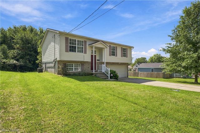 1309 Forest Avenue SE, Massillon, OH 44646